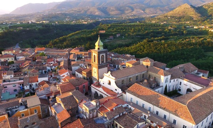 Sant'Agata de'Goti House | Giualduomo