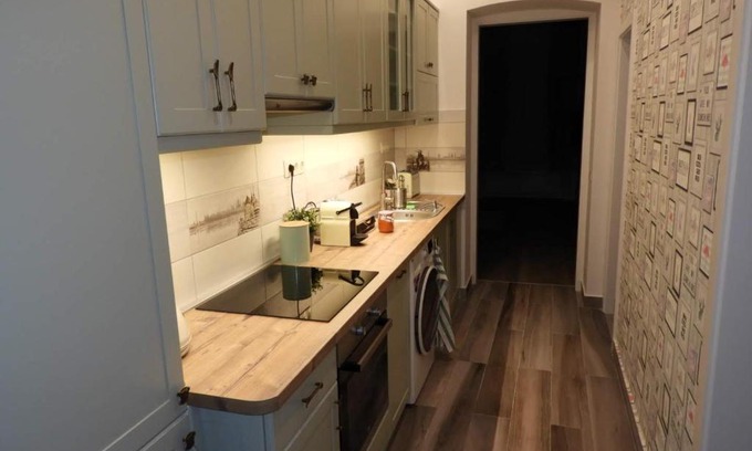 Castle Hill Apartment | Gizella apartman