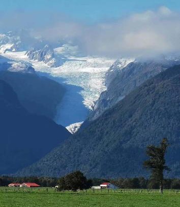 Franz Josef Glacier Hotel | Glacier View Motel - Franz Josef