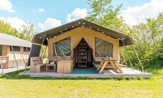 Zelhem House | Glamping by the Water in Zelhem