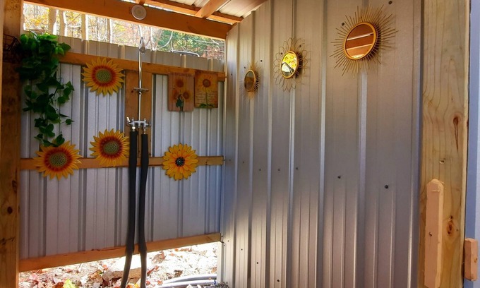 Butler RV Rental | Glamping Cabin the East Tennessee Mountains. Unique experience and off grid!