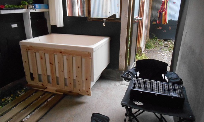 Asahi House | Glamping House with a large garden, 5 minute walk from the station, directly connected to Osaka station and close to everywhere.