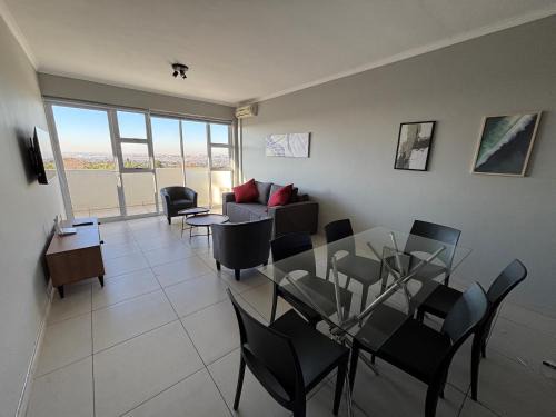 Glenhazel Apartment | Glenhazel Square Apartments