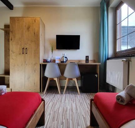 Zblewo Hotel | Gościniec Konopielka