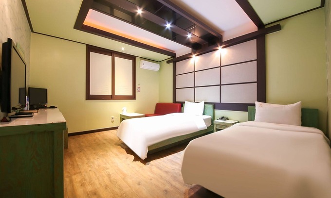 Goheung Hotel | Goheung Nokdong BM