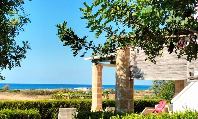 Torre Pali House | Gold Beach House 2 - Two Bedroom House, Sleeps 4