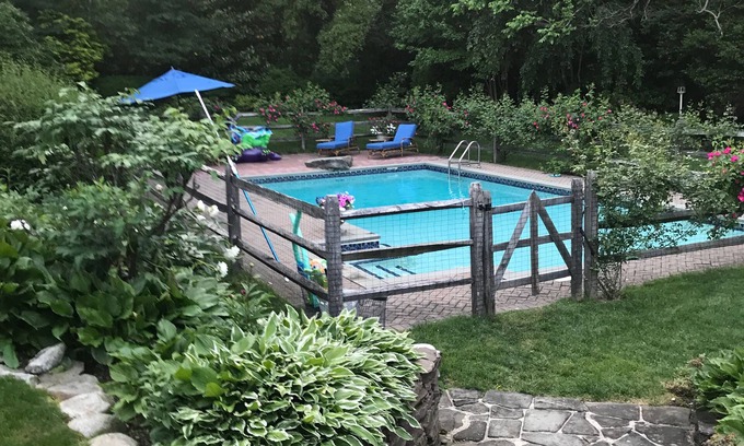 Glen Cove House | Gold Coast August rental