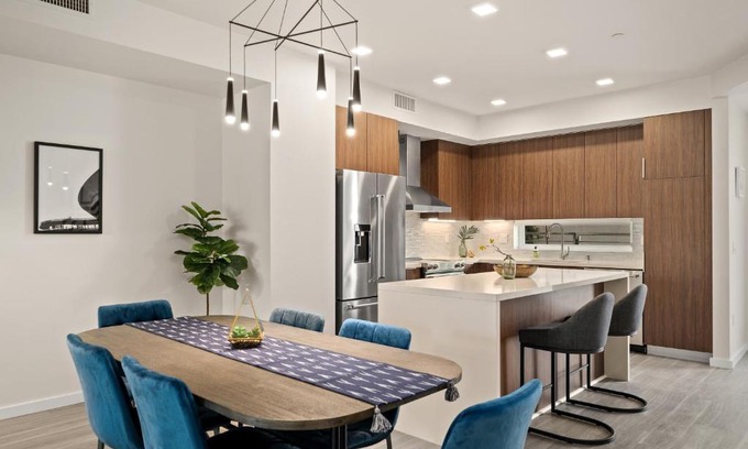 Golden Hill House | Golden Hill 7