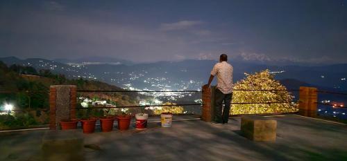 Kausani House | Golden Himalaya Homestay