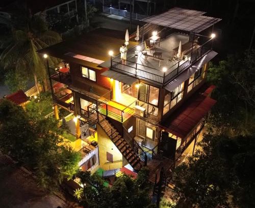 Sam Roi Yot Bed & Breakfast | Golden Mango House