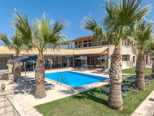 Sfakaki Villa | Golden Sand Beach Villa