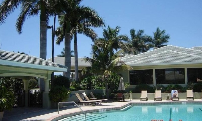 Naples Condo | Golf Naples Reciprocals this Summer and Fall