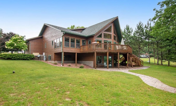 Eagle River House | GolfView GetAway