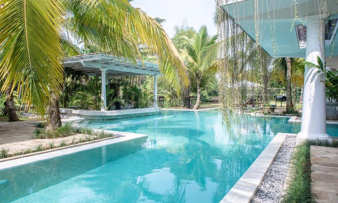 Ahangama Bed & Breakfast | GOOD STORY at NIRBANA ISLAND