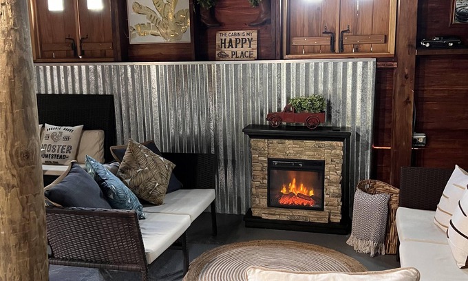 Guanajibo Cabin | Good Vibes Cabin, near the best beaches, restaurants and recreative area.