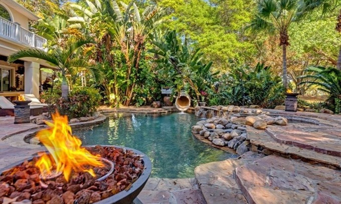 Clermont House | Gorgeous 62 Acre Island Estate - 10 Bedrooms in 2 Buildings