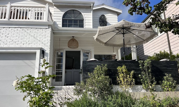 Tree Section House | Gorgeous and Spacious 4BR Retreat; Walk to Beach and Restaurants