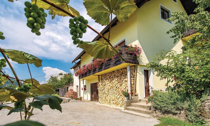 Lokve Apartment | Gorgeous apartment in Lokve with WiFi