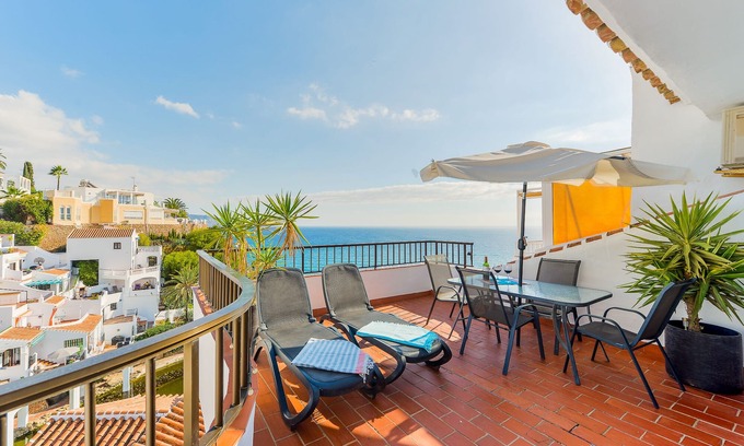 Chimenea Apartment | Gorgeous apartment with large balcony and stunning sea and Mountain Views.