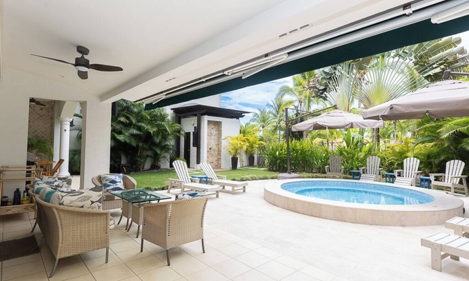 El Chiru Condo | Gorgeous condo with private Pool in Buenaventura - Access to beach club