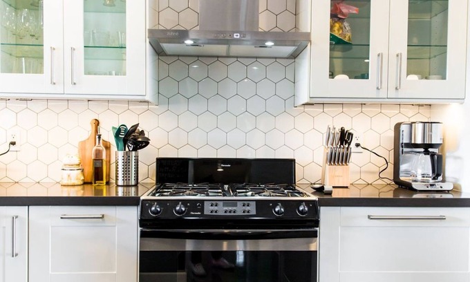 Encanto House | Gorgeous Fully Furnished 3 Bd 2 Bath Vacation Home!