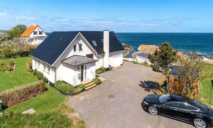 Tejn House | Gorgeous home in Allinge with sauna