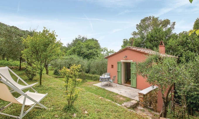 Montemagno House | Gorgeous home in Calci PI