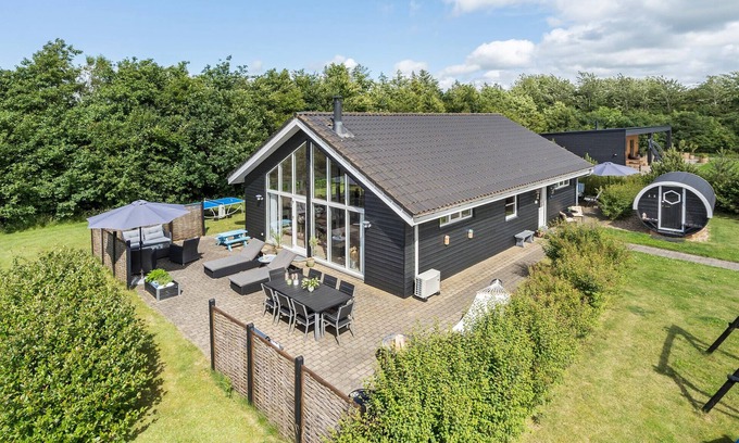 Skaven Strand House | Gorgeous home in Tarm with kitchen