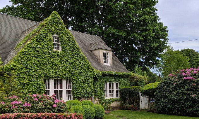 Village of Southampton House | Gorgeous Southampton Village Charmer, French Country Style