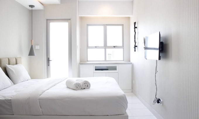 Cibaduyut Apartment | Gorgeous Studio at Mekarwangi Square Apartment with Mountain View