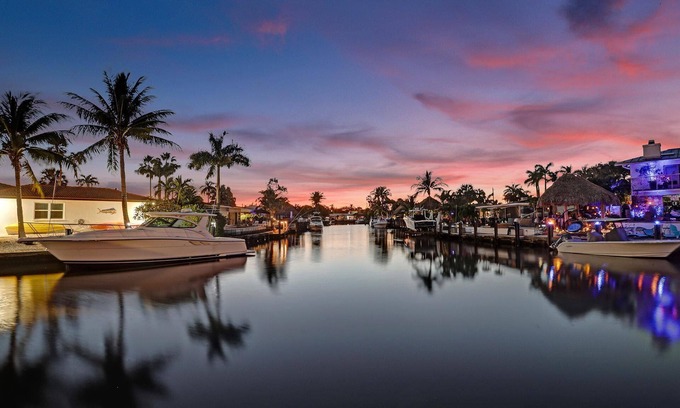 Garden Isles House | Gorgeous Sunsets! Managed by BNR Vacation Rentals