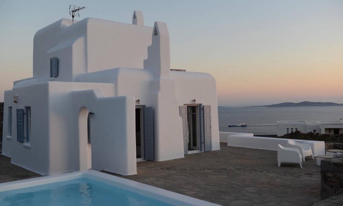 Houlakia Villa | Gorgeous Villa near Mykonos Town with private pool