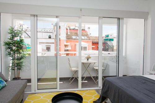 El Arenal Apartment | GoToSeville Molviedro Suites