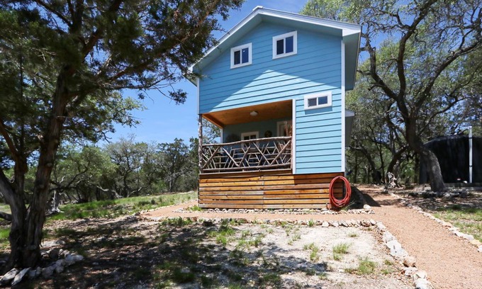 Blanco Cabin | Grace Cabin