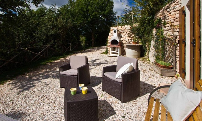 Furlo House | Graceful Holiday Home in Acqualagna with Swimming Pool