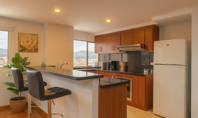 Cuenca Apartment | Gran Esmeralda Espacio, Vista y Estilo +2 Garaje