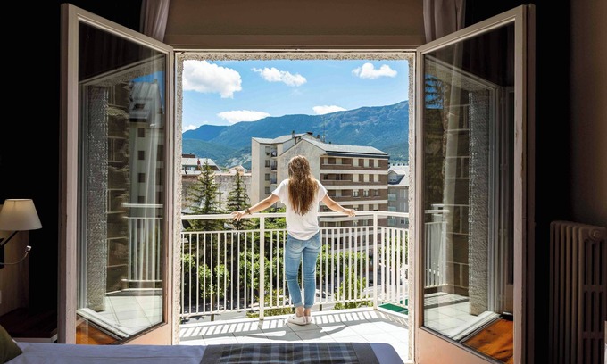 Jaca Hotel | Gran Hotel De Jaca