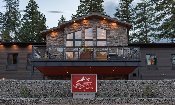 Cloudcroft Hotel | Grand Cloudcroft Hotel