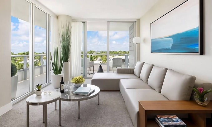 Bay Harbor Islands Hotel | Grand Deluxe 1BR Suite King With Balcony at The Altair Hotel Bay Harbor Miami!