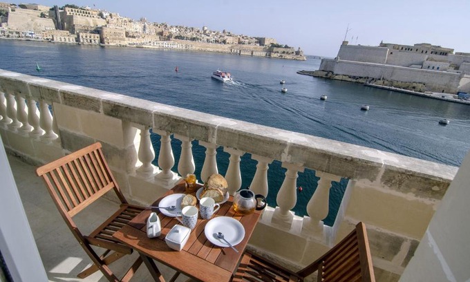 Senglea Apartment | Grand Harbour Vista