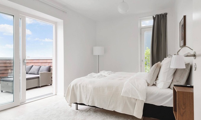 Midtbyen Apartment | Grand Penthouse Suite With Private Rooftop Terrace