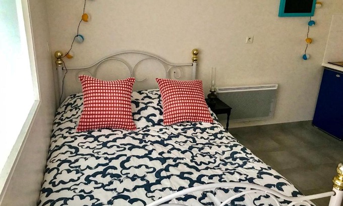 Lanrivoare Apartment | Grand studio calme et cosy