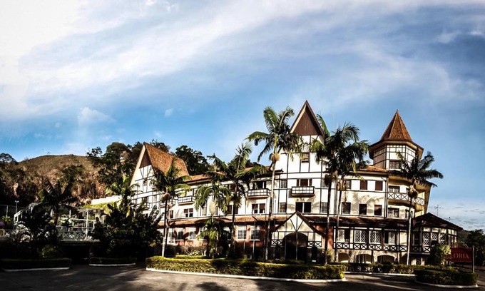Aguas de Lindoia Hotel | Grande Hotel Glória