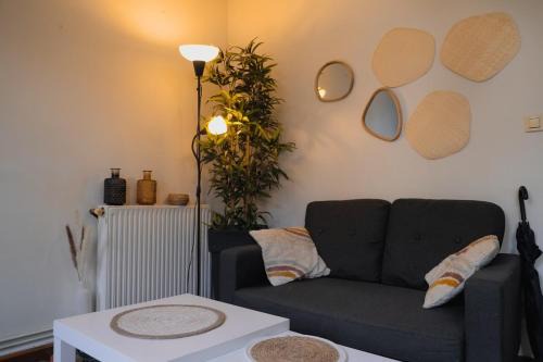 Foix Apartment | Grande Terrasse Hyper-Centre Quiet & Cozy for 2