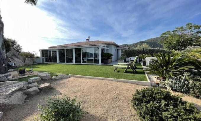 Alata Villa | Grande Villa 10/12 Pers vue mer + Véhicule