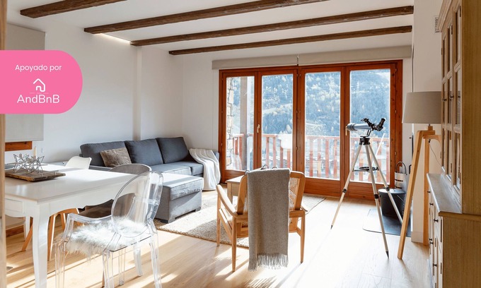 El Tarter Apartment | Grandvalira: Cozy Home with Terrace & Parking