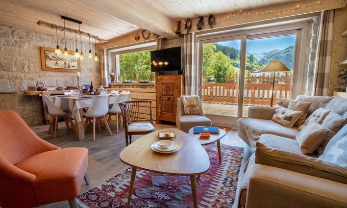 Meribel Centre Apartment | Grangettes 1 ski-in & ski-out