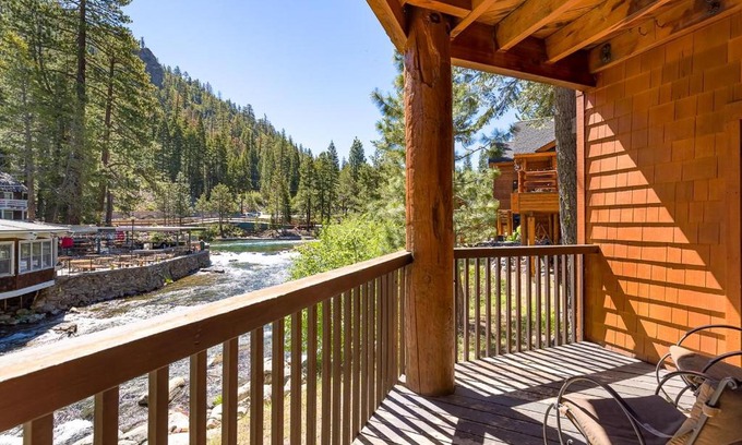 Tahoe City House | Granite River Retreat at Alpine Meadows