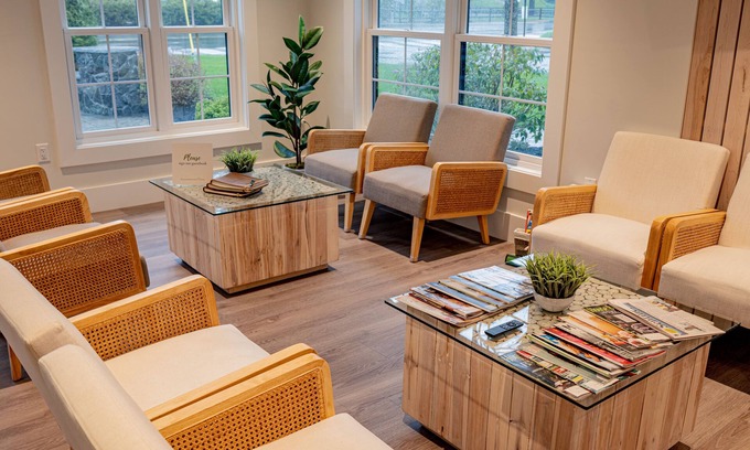 Ogunquit Hotel | Grasshopper Inn