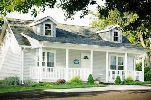 Berlin House | Graystone Cottages